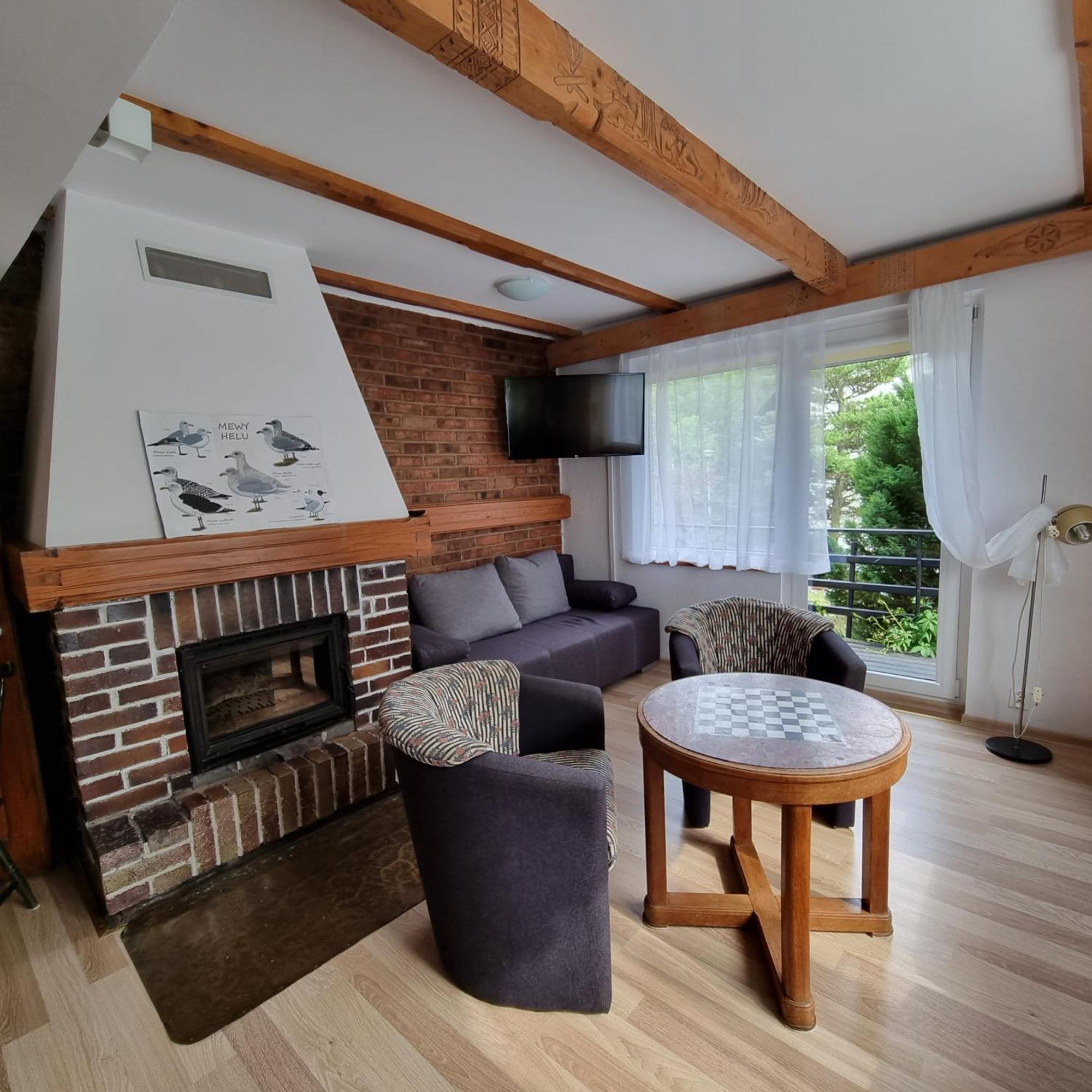 Pokoje I Apartamenty Przy Sosnowej Poddąbie Buitenkant foto